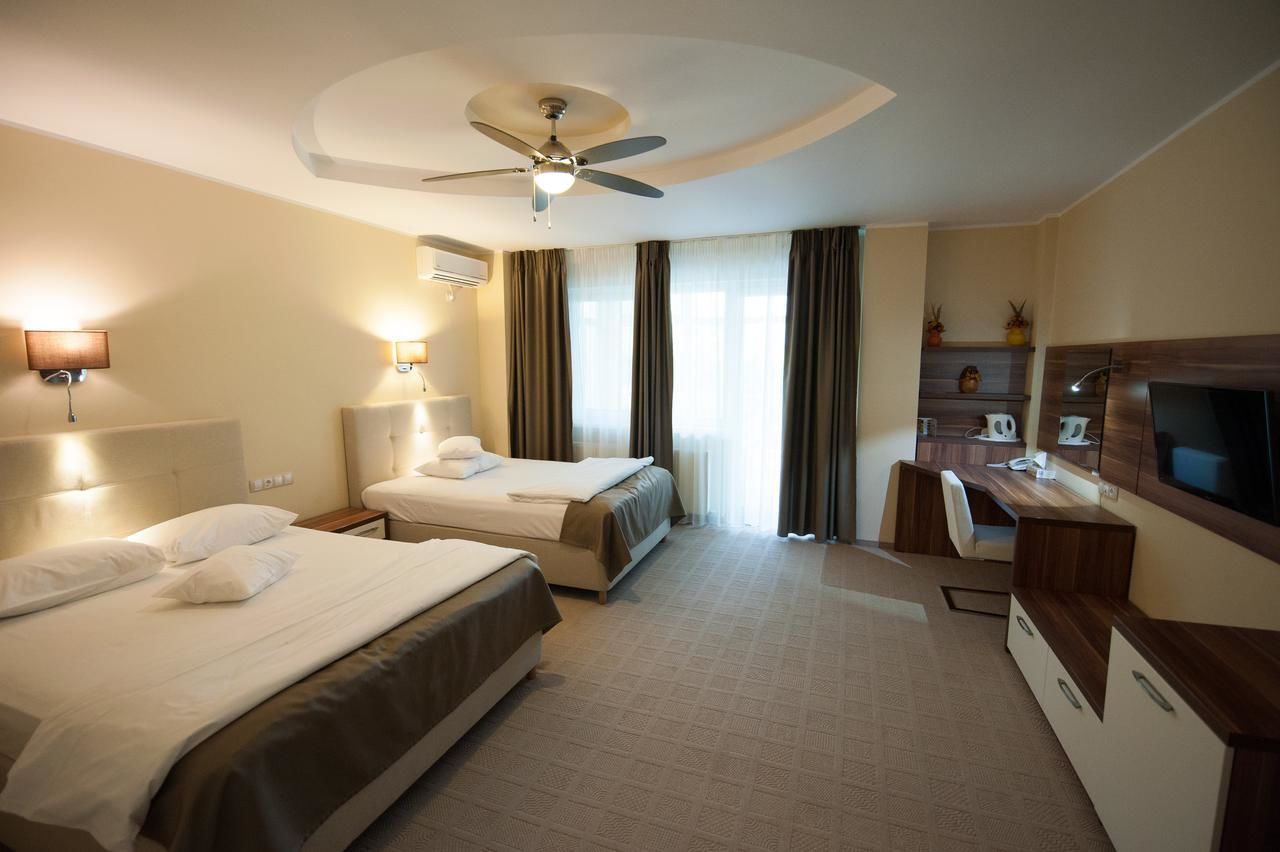 Отели типа «постель и завтрак» Bruxelles Guesthouse Craiova Крайова-31